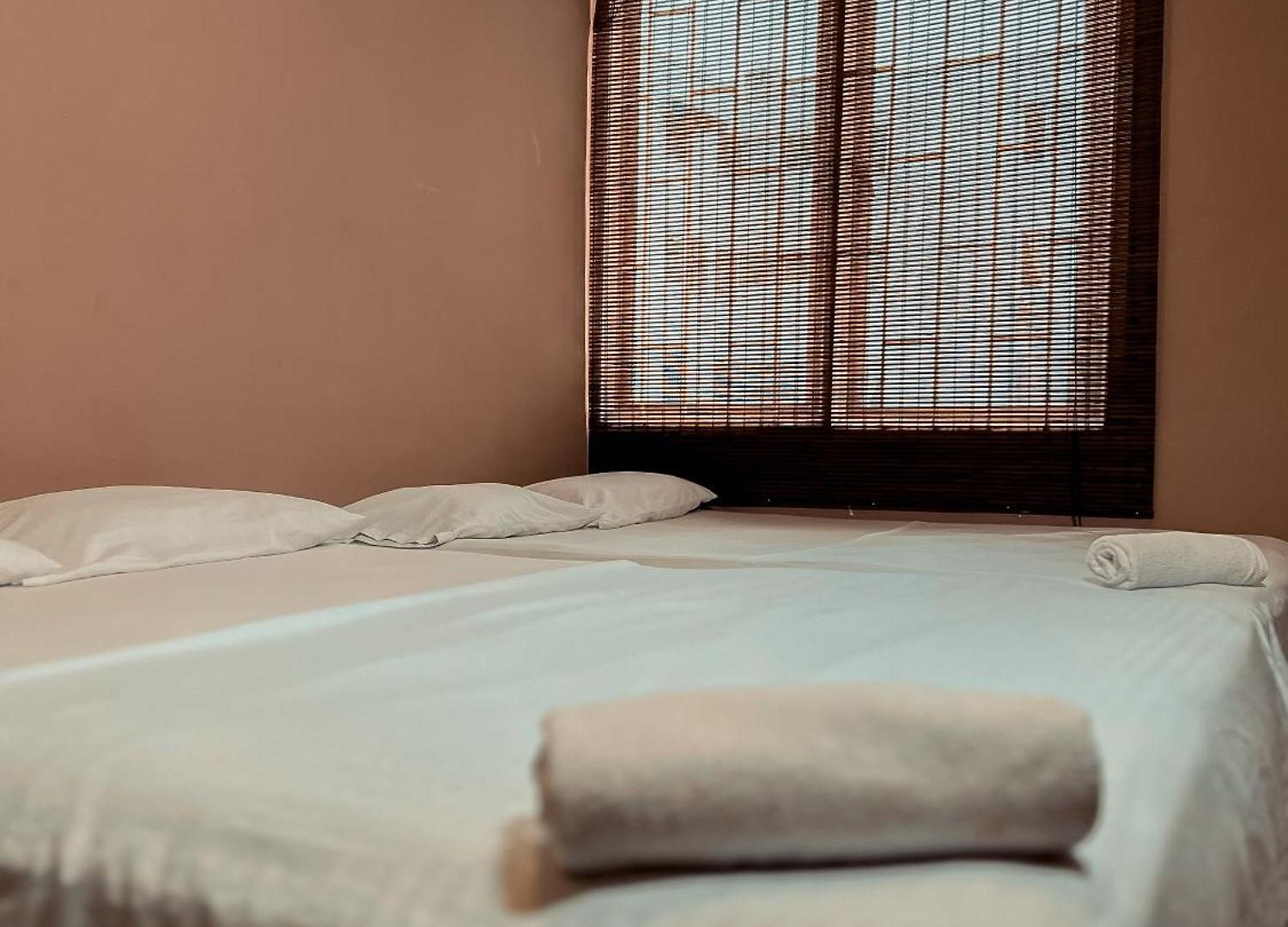 Homestay Casa Corozo Bocagrande A La Vuelta De La Playa - Casa De Playa Entera 40 Personas