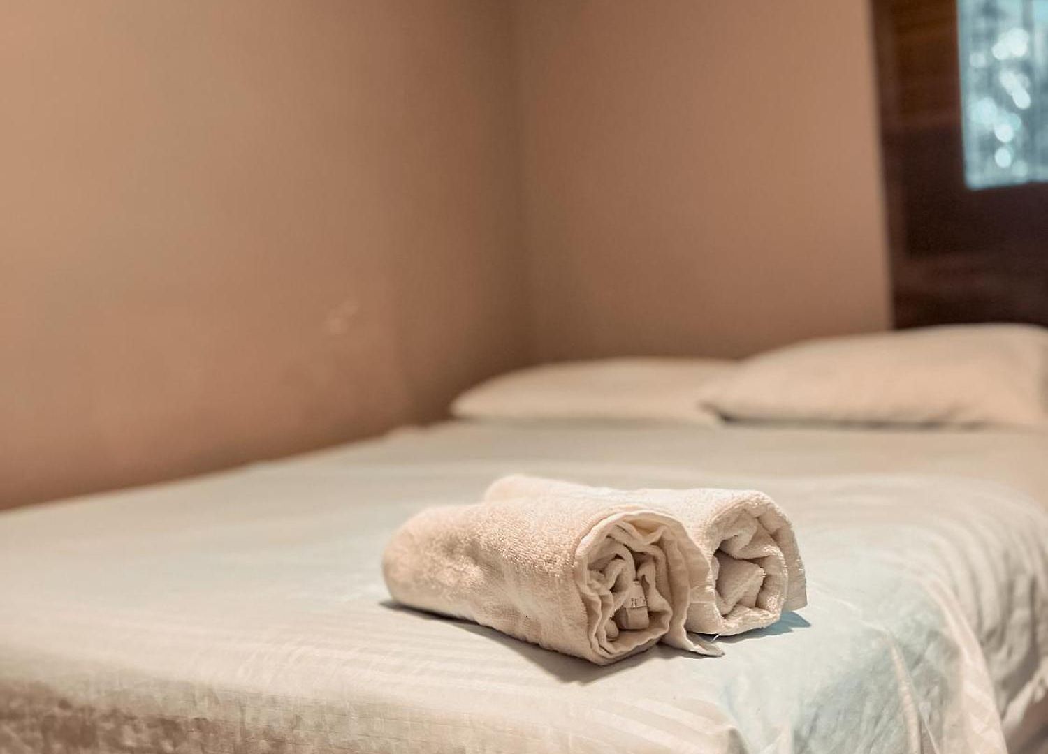 Casa Corozo Bocagrande A La Vuelta De La Playa - Casa De Playa Entera 40 Personas Cartagena