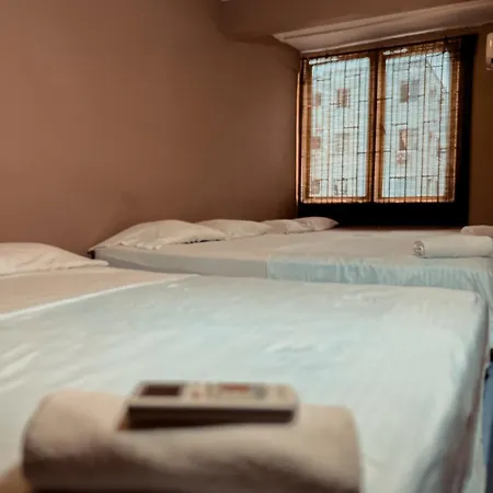 Homestay Casa Corozo Bocagrande A La Vuelta De La Playa - Casa De Playa Entera 40 Personas *